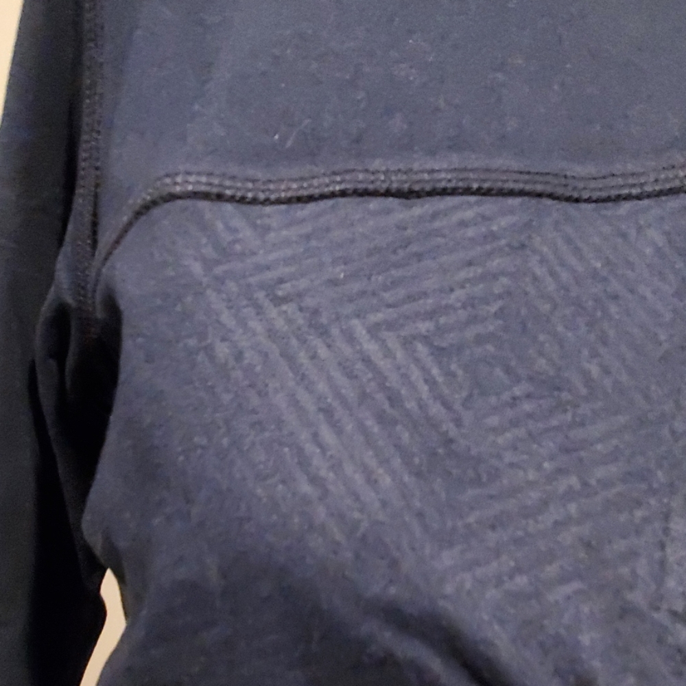 NWT NCAA Arizona Wildcats pull over - Picture 3 of 7